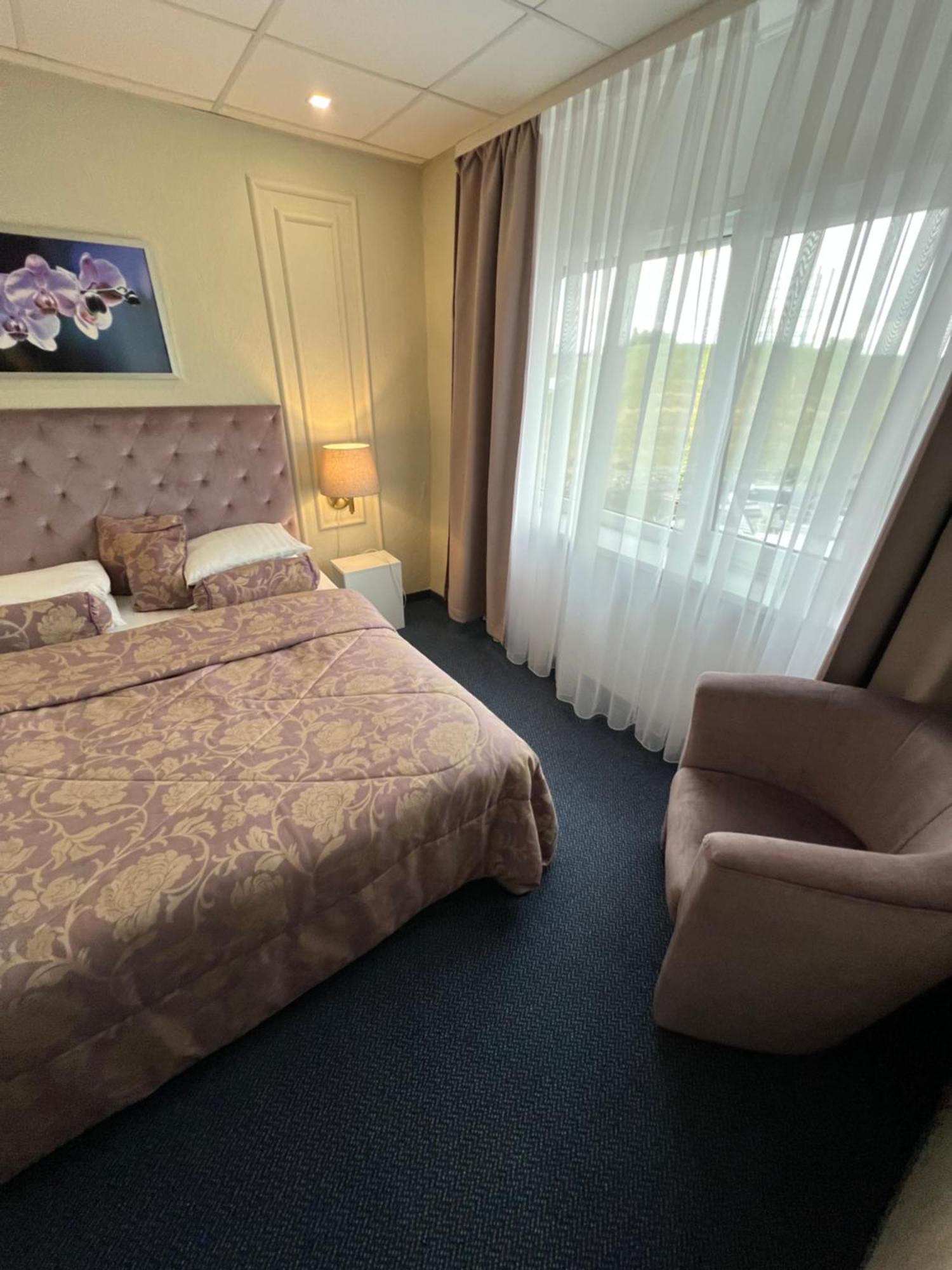 Astra Hotel Klaipeda Exterior photo